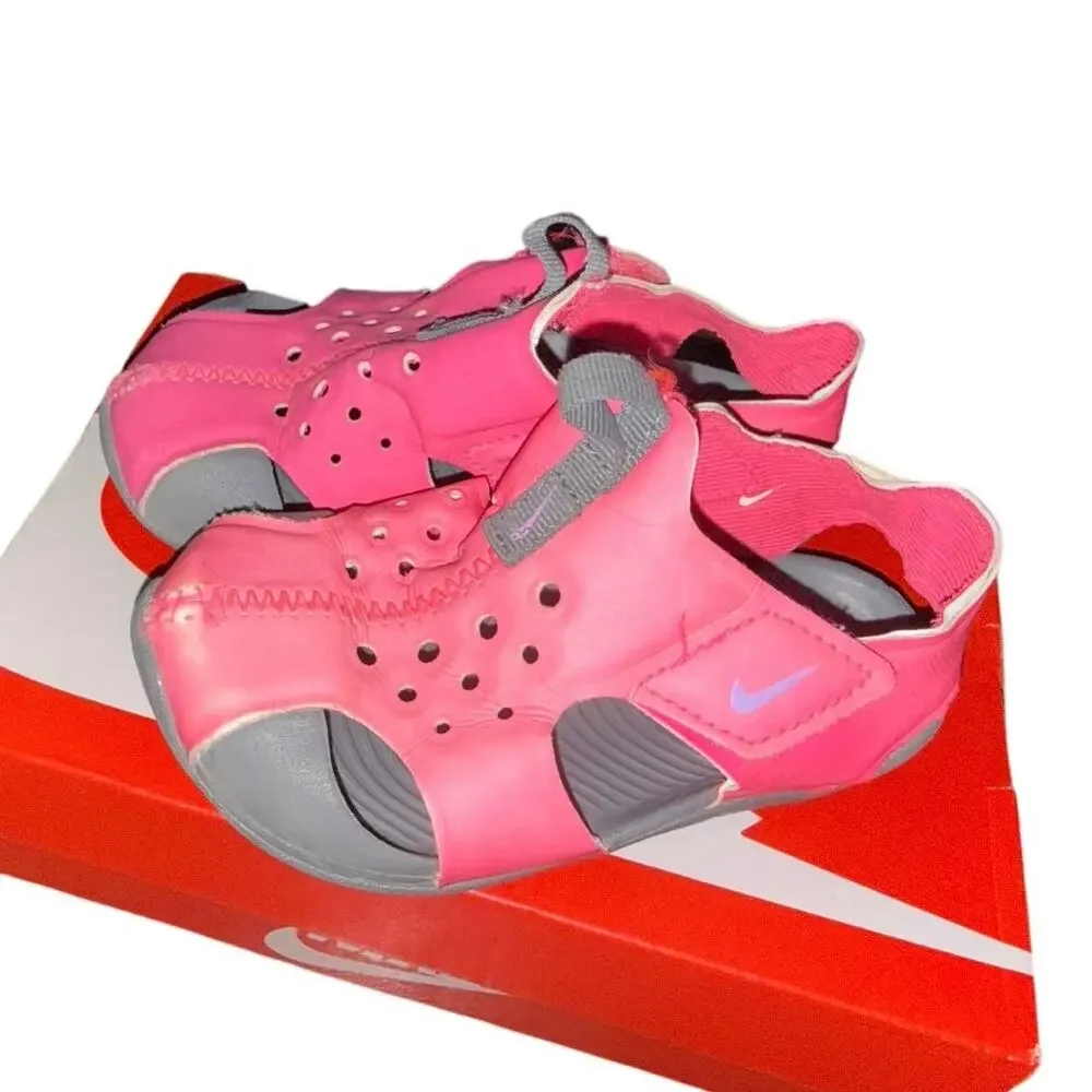 Nike Sunray Water Shoes Sz. 7c  Toddler Pool Beach Vacation Sandals Pink Gray